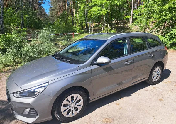 mazowieckie Hyundai I30 cena 51000 przebieg: 150800, rok produkcji 2019 z Kałuszyn